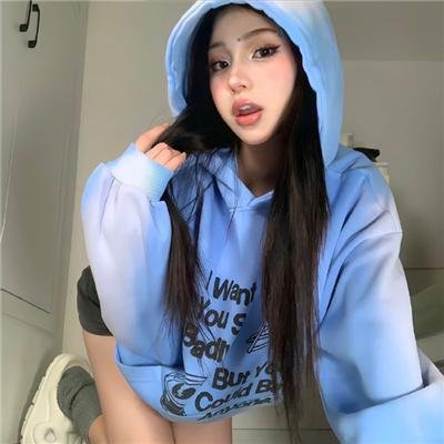 芒果和红色轮椅